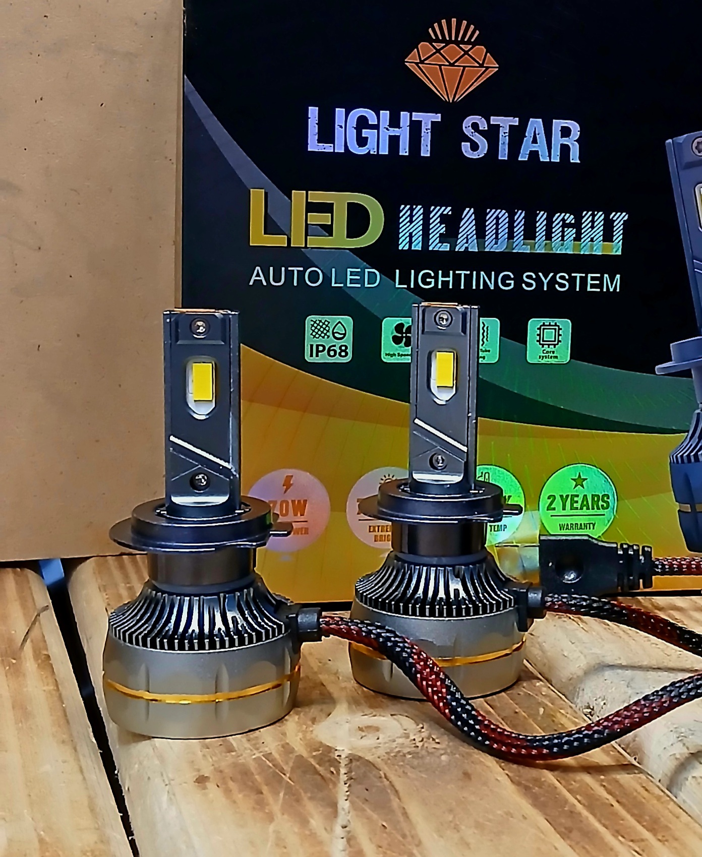 هدلایت 60 واتLight Star مدل M200  رنگ آفتابی ( باگارانتی 1 ساله )